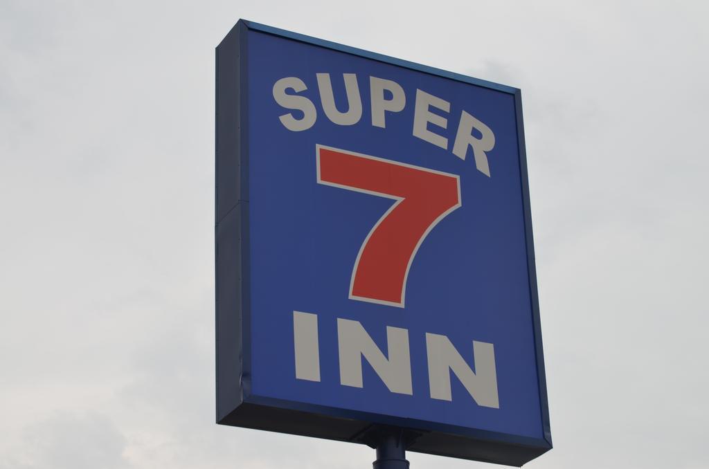 Super 7 Inn Memphis Exterior foto